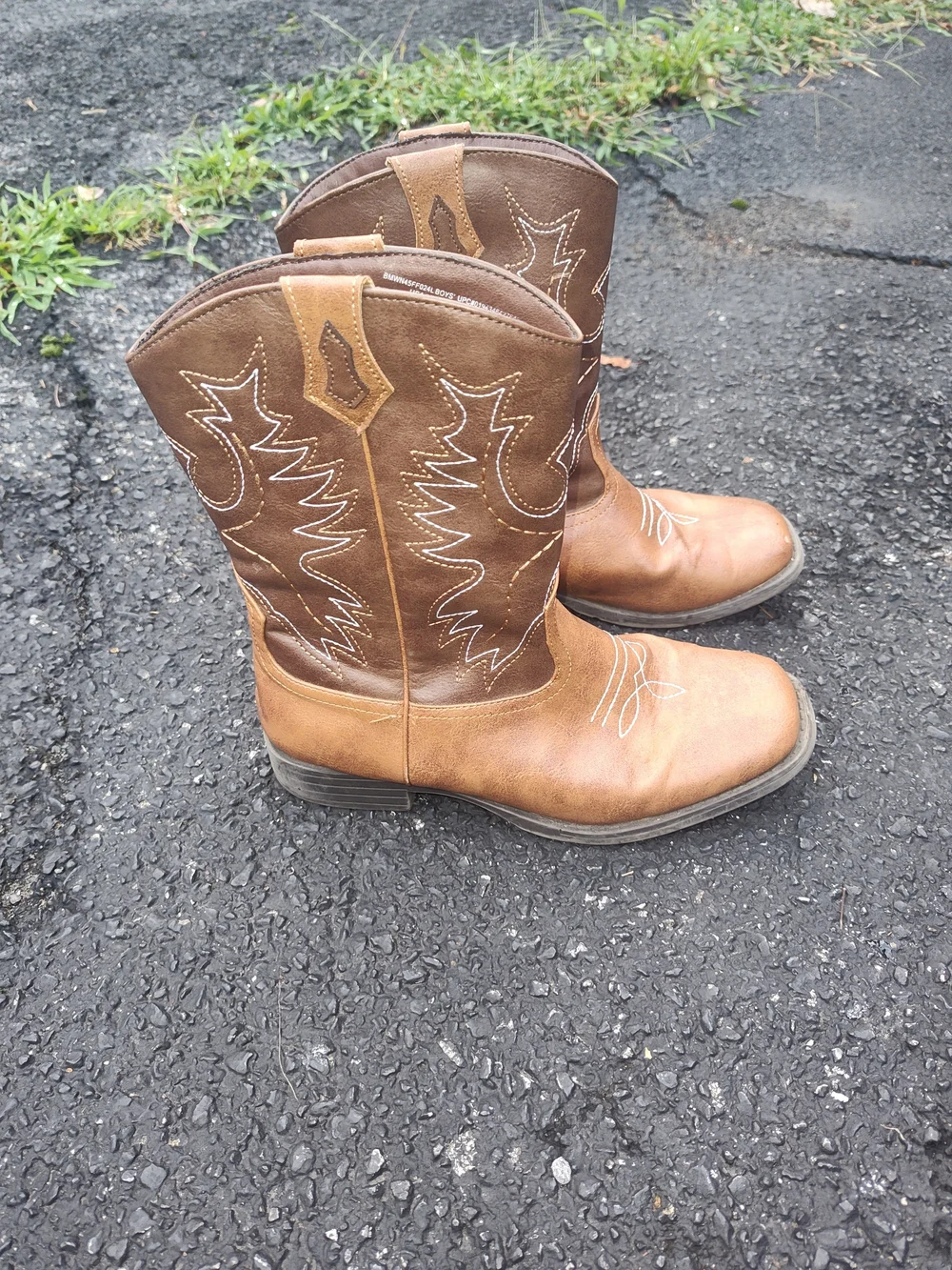 Wonder Nation Two-Tone Brown Western Cowboy Boots